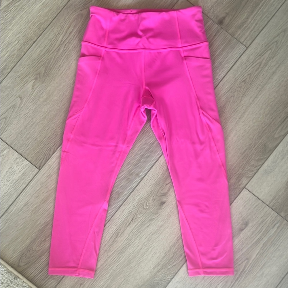 Athleta Pink Capris